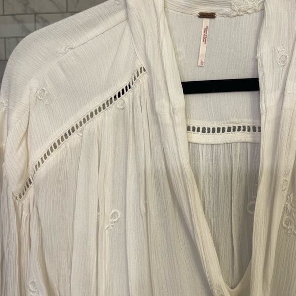 Free People Blouse - Picture 2 of 3